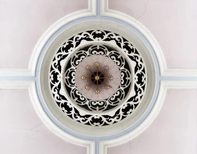 Drapers Hall ceiling