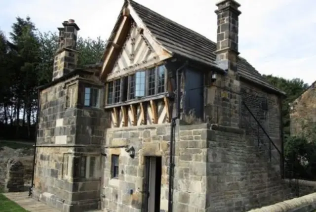 Kirklees Priory Gatehouse