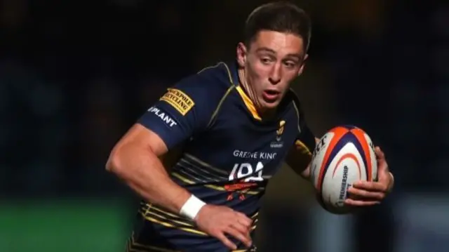 Josh Adams of Worcester Warriors in action