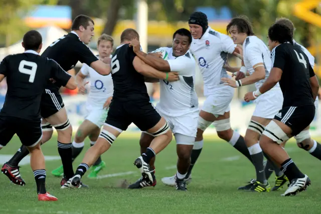 Mako Vunipola and Brad Shields