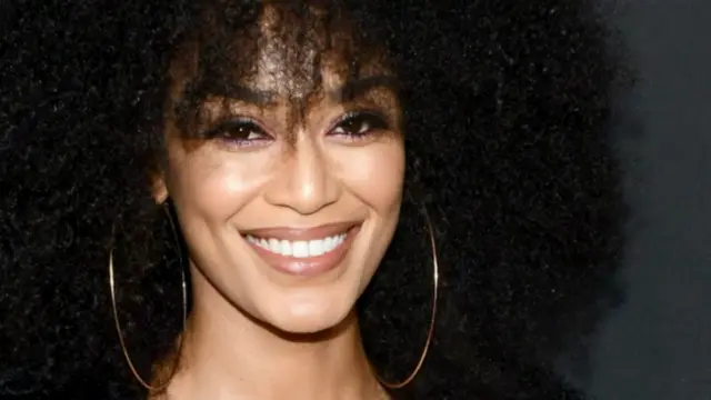 Pearl Thusi pictured on the red carpet