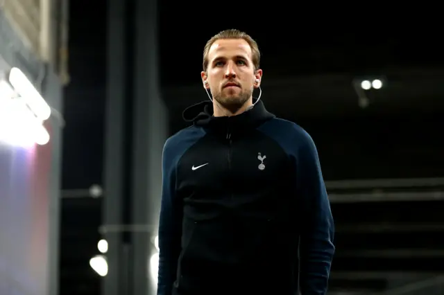 Harry Kane arrives