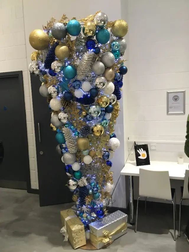Man City Christmas decoration