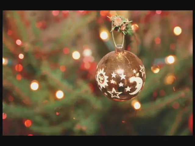 Tree decoration