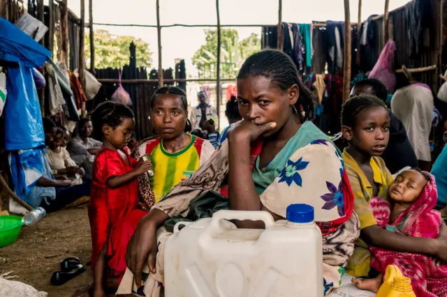 Displaced woman at temporary shelter for Gedeos in the Gedeb area of Ethiopia.