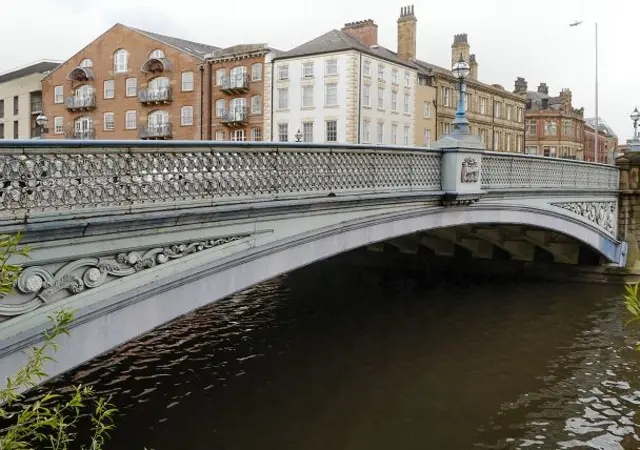 Leeds Bridge