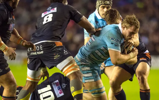 Glasgow lock Jonny Gray tries to inspire a second-half comeback but it's all very scrappy