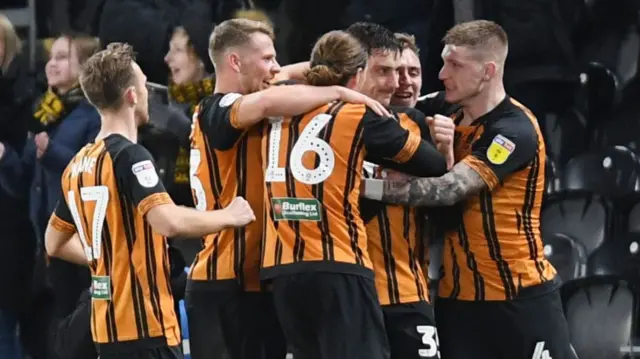 Hull celebrate