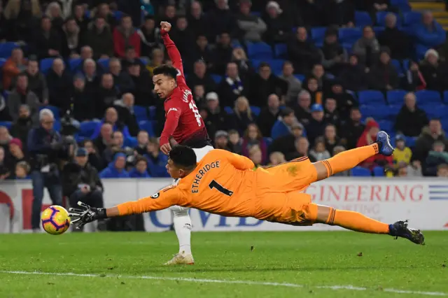 Jesse Lingard scores