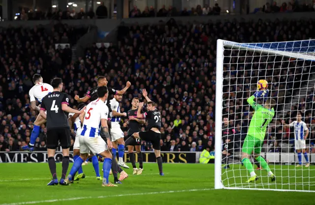 Pickford saves Andone header