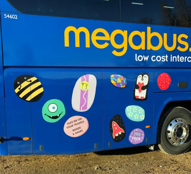 megabus