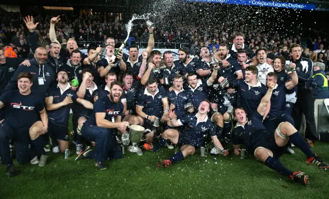 Oxford celebrate winning in 2015