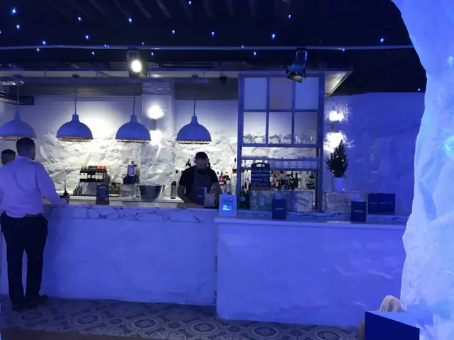 Derby ice bar