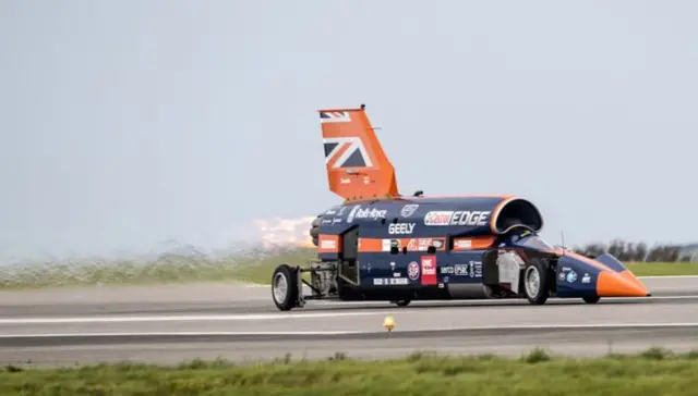 Bloodhound car