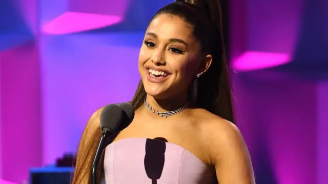 Ariana Grande.