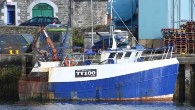 The Nancy Glen TT100 pictured in Tarbert in 2011