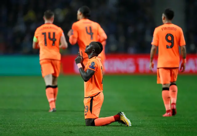 Mane celebrates