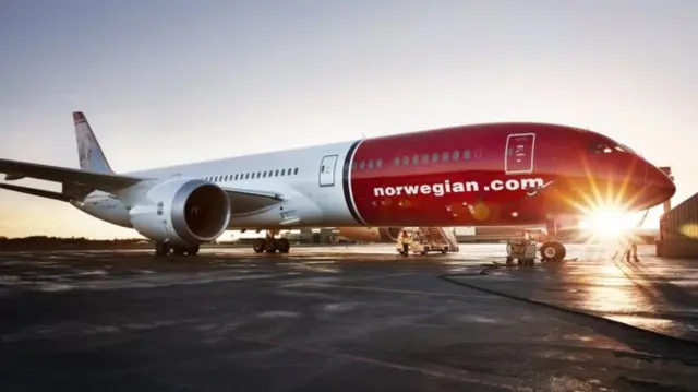 Air Norwegian plane