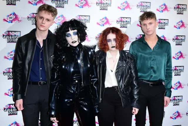 Pale Waves
