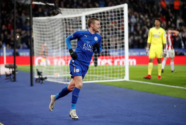 Jamie Vardy celebrates