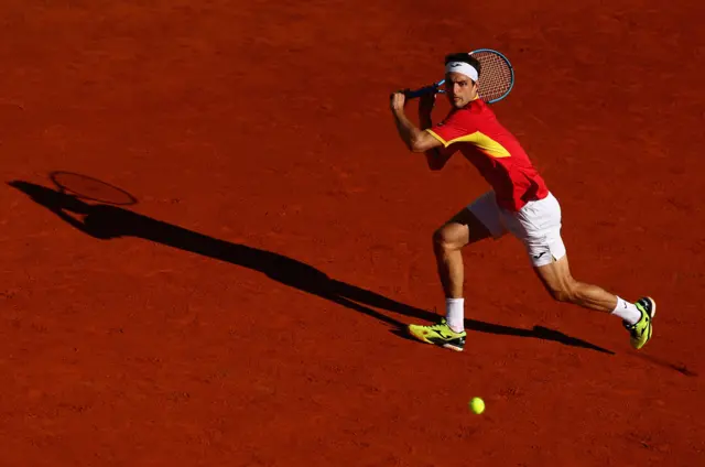 Ramos-Vinolas backhand