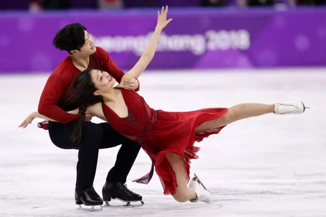 Maia Shibutani and Alex Shibutani