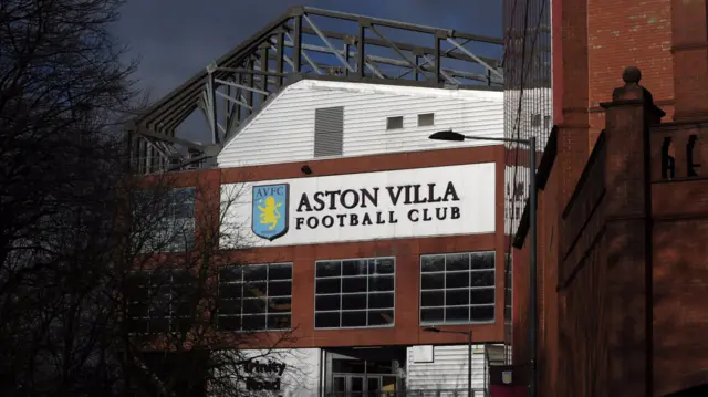 Villa Park