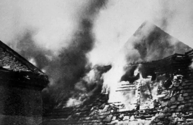 Lidice burning