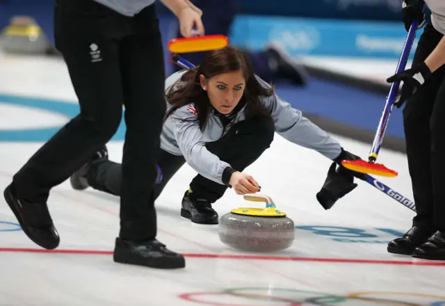 GB women curlers