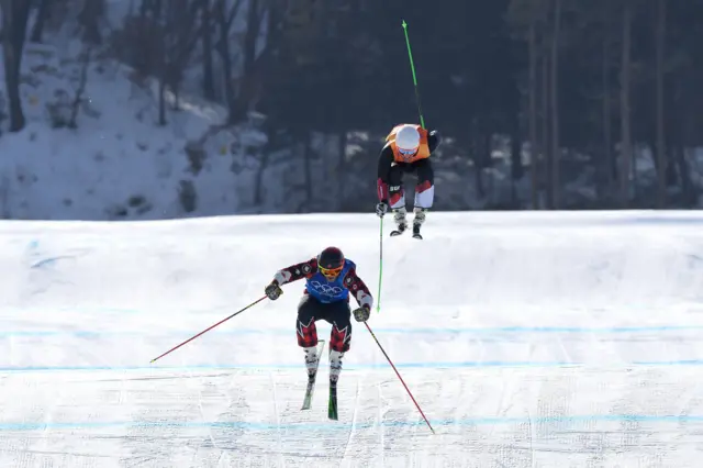 Ski cross final