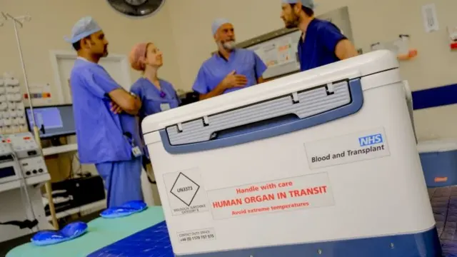 Organ donation box arriving at hospital for transplant operation