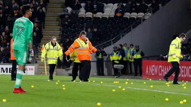 Hull City sponge ball protest