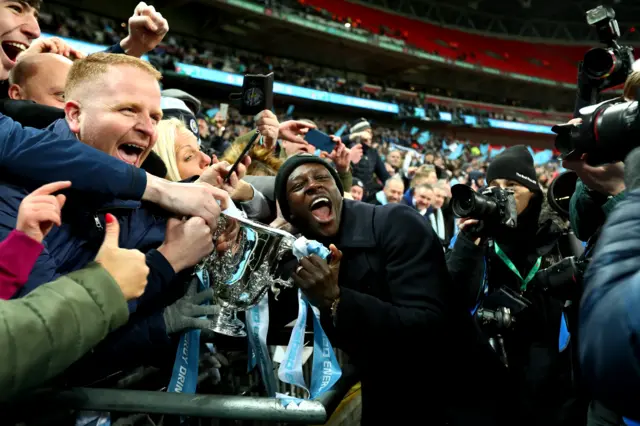 Benjamin Mendy with fans