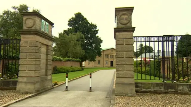 Gates of Repton School