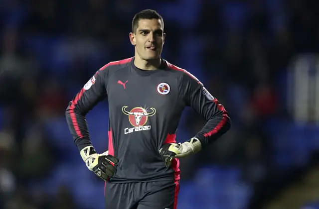 Reading goalkeeper Vito Mannone