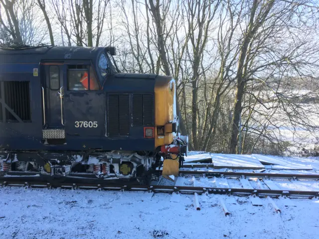 Class 37 locomotive