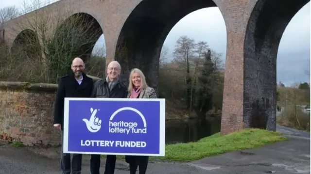 Volunteers and viaduct