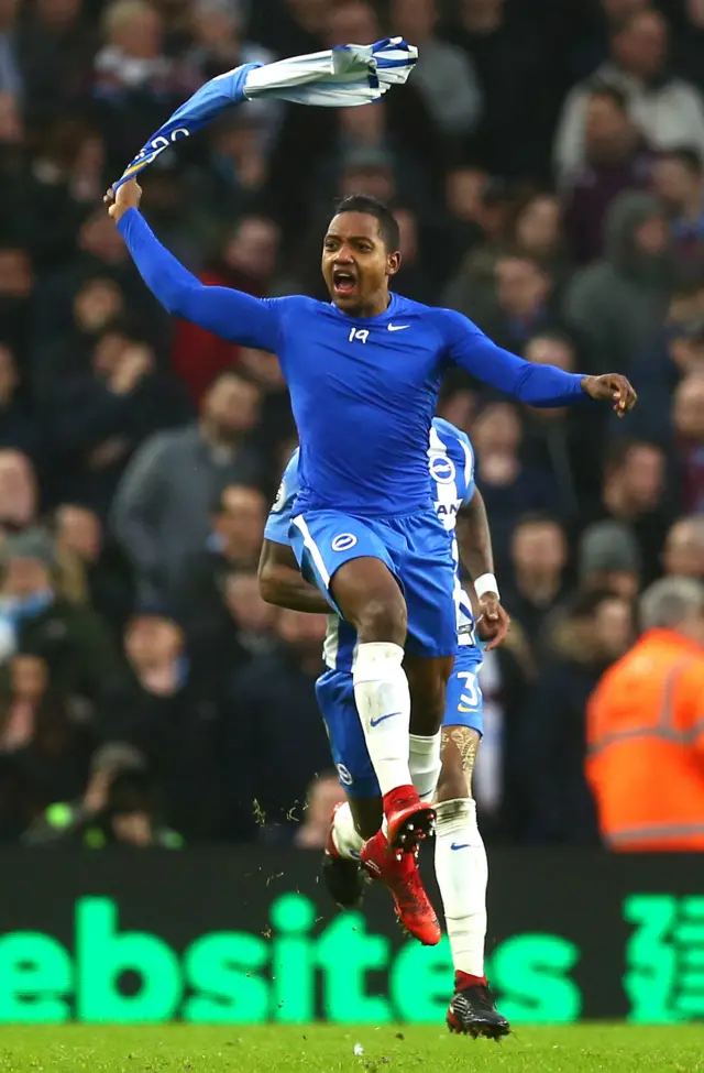 Jose Izquierdo scores for Brighton