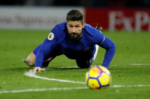 Olivier Giroud makes his Chelsea debut