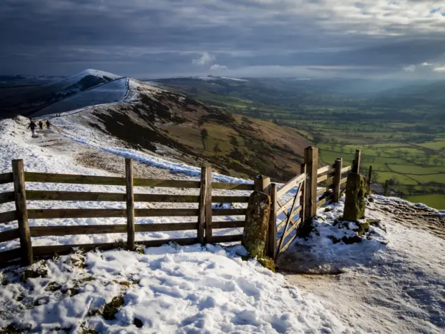 Castleton snow