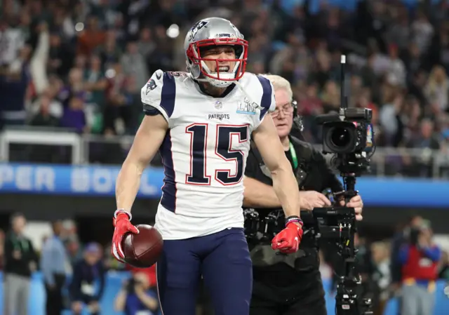 Chris Hogan