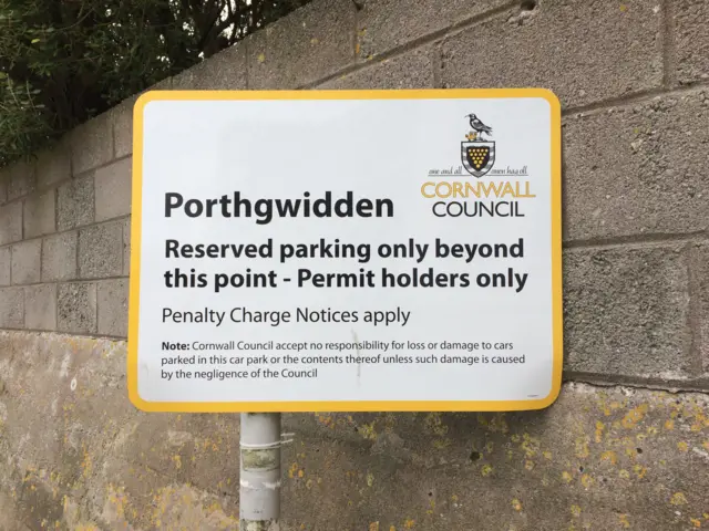 Parking sign in St Ives