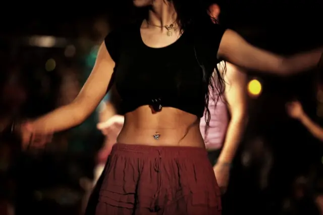 A Tunisian dancer attends a lesson at a belly dancing school in the Egyptian capital Cairo on December 12, 2012.