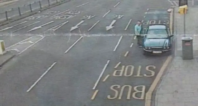 Bus lane photo