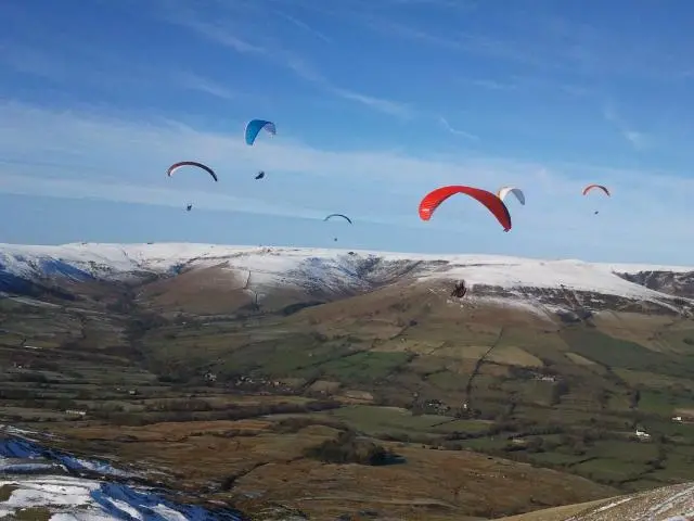 Hang-gliders