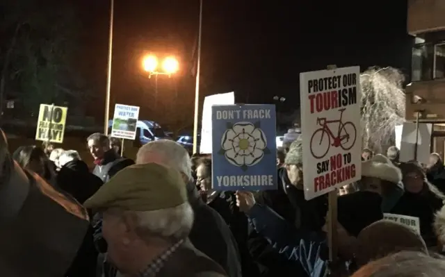 Fracking demonstration in Rydale