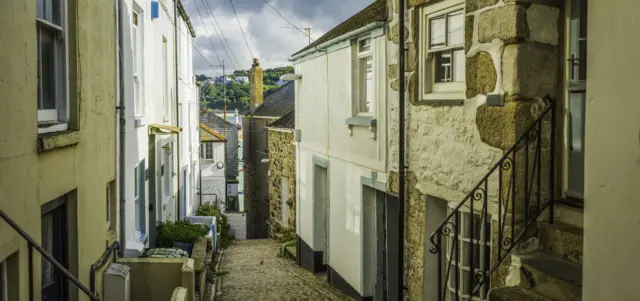 Narrow street in St Ives