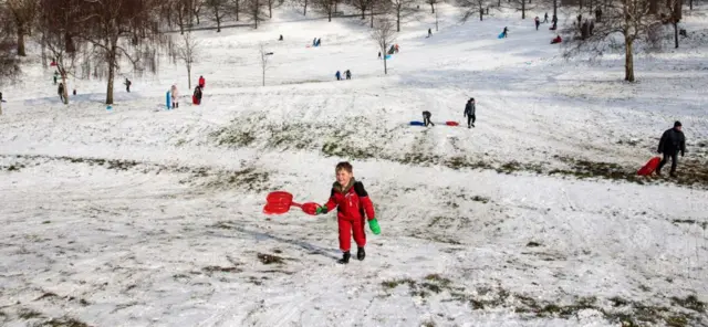 Generic children in snow