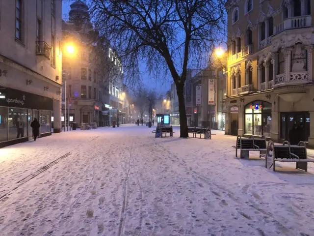 Cardiff city centre