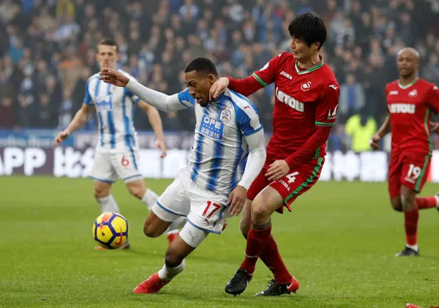 Rajiv van La Parra and Ki Sung Yueng